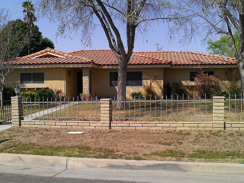 1st image of 41318 Plumrose St