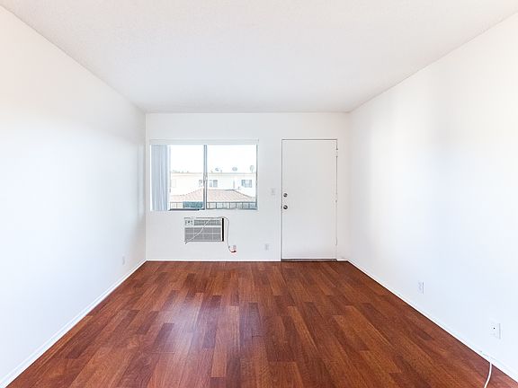 4th image of 1150 N Commonwealth Ave APT 6