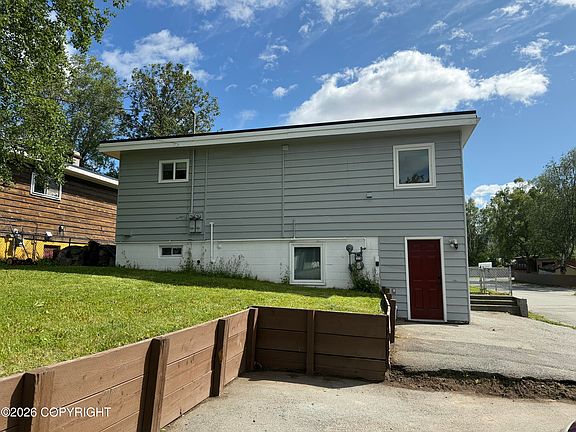 4th image of 3010 Dawson St