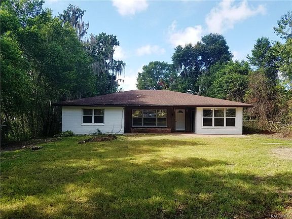 2nd image of 3520 E Olive Ln