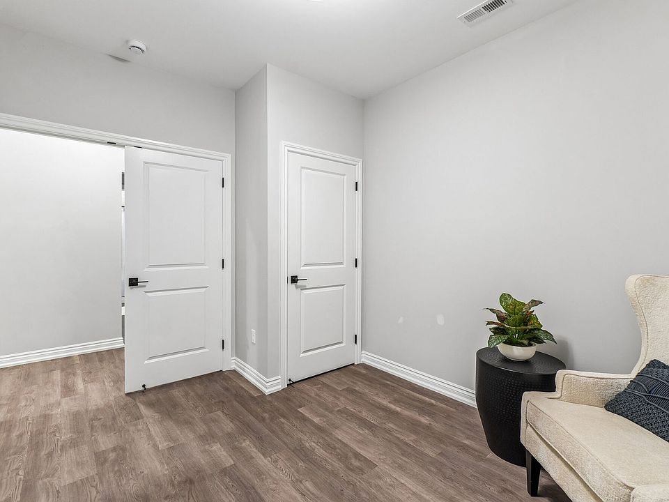 8501 W Valley Dr # 8515, photo 22