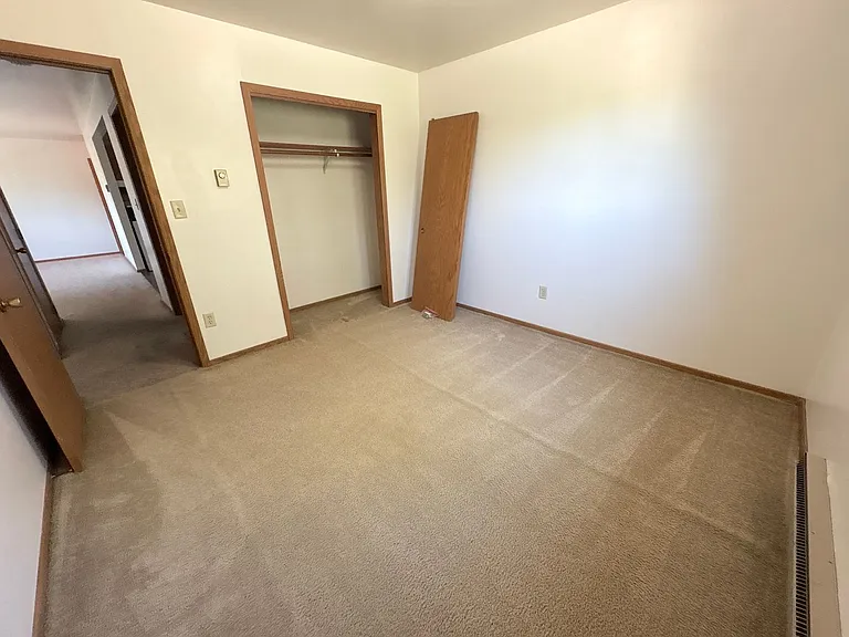 410 4th Ave NE #13 — Photo 6