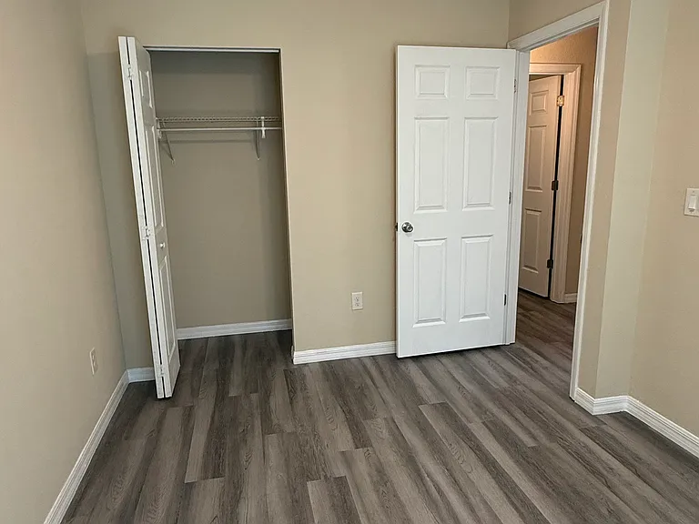 3rd room
