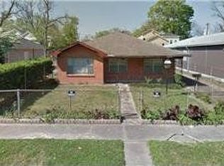 915 E 25th St, Houston, TX 77009