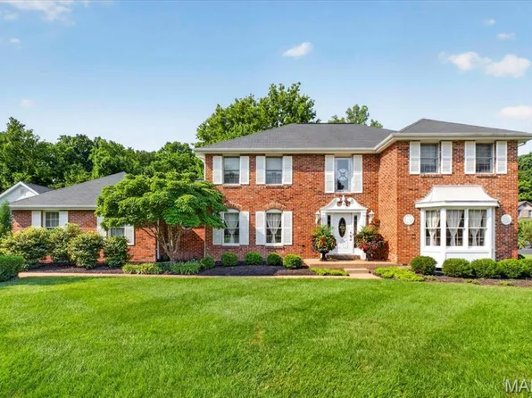 14046 Boxford Ct, Chesterfield, MO 63017