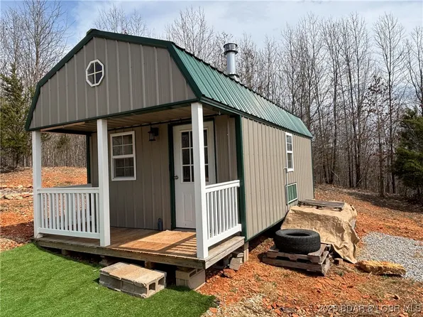 31475 Ivy Bend Rd, Stover, MO 65078