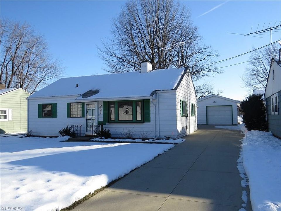 1st image of 241 Gillett St