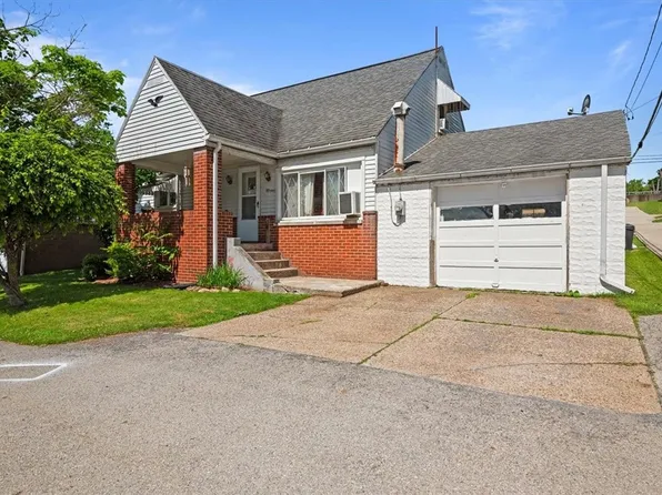 117 Schall Ln W, Leechburg, PA 15656