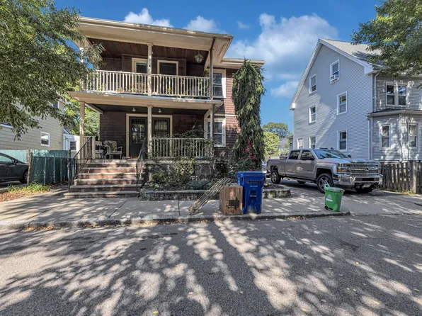 33-35 Brookdale St, Roslindale, MA 02131
