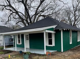 406 S Elm St, Kemp, TX 75143