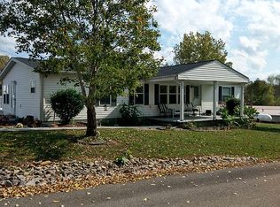 350 Dixon Cemetary Spur, Jamestown, KY 42629