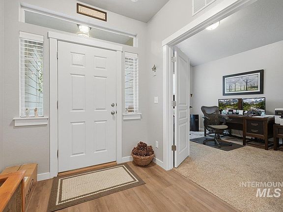 4th image of 16736 N Fielding Way