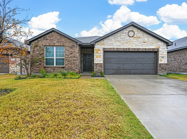 968 Billups Dr, Van Alstyne, TX 75495