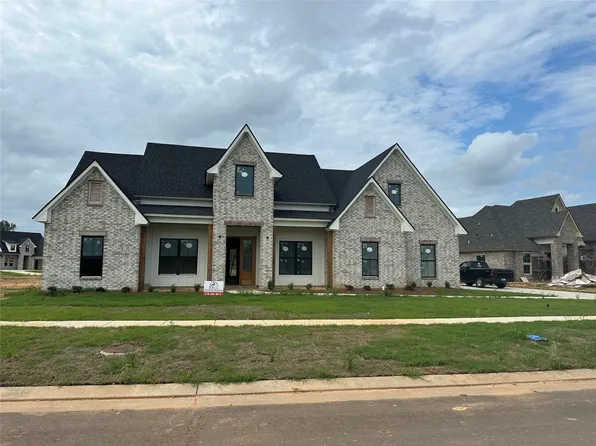 82 Turtle Creek Dr, Benton, LA 71006