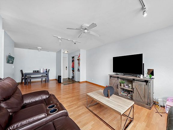 4th image of 1227 S Harlem Ave APT 405