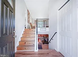 4 bed, 2.0 bath, 1525 sqft, $2,800 — Photo 3
