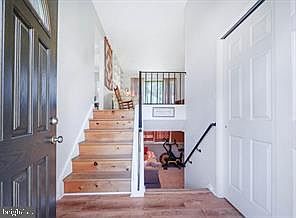 3rd image of 1203 Pinefield Rd