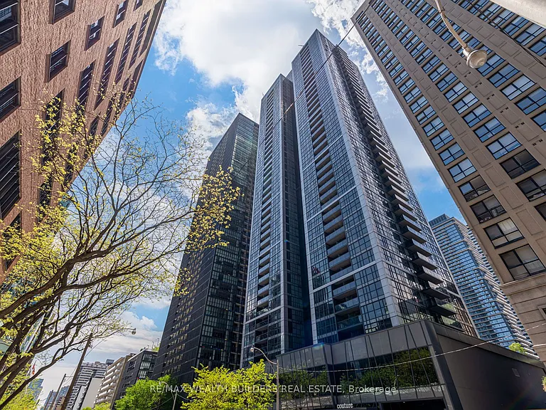 28 Ted Rogers Way #1212 — Photo 4