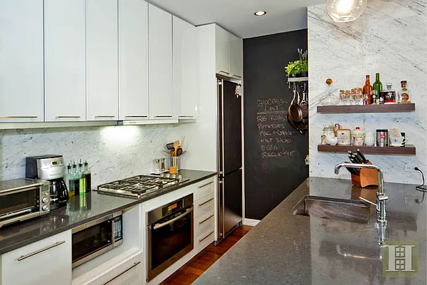 Rented by Halstead Real Estate | media 35