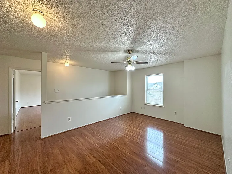 5010 White Rock Dr — Photo 18