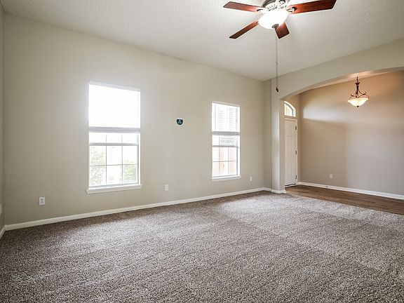 4th image of 6501 Winding Greens Dr
