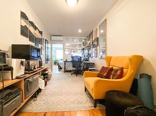 261 Powers St APT 3R, Brooklyn, NY 11211