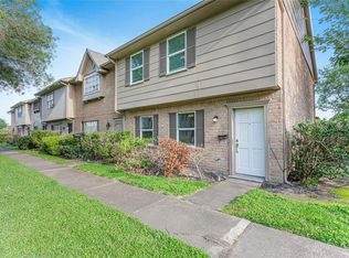7138 Crownwest St #7138, Houston, TX 77072