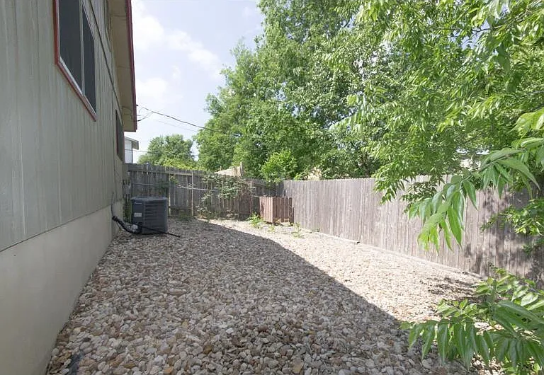 13920 Merseyside Dr — Photo 13