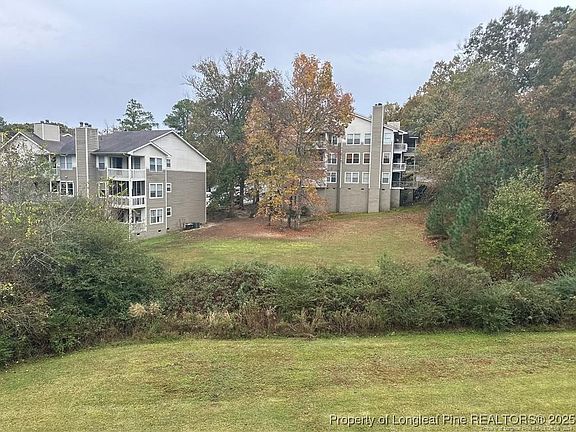 2nd image of 946 Stewarts Creek Dr APT 8
