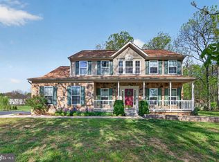 983 Files Cross Rd, Martinsburg, WV 25404