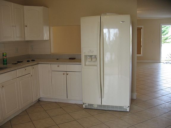 4th image of 5947 Ithaca Cir W