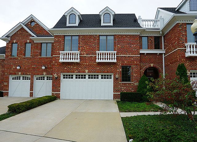 1st image of 255 Arbor Glen Blvd
