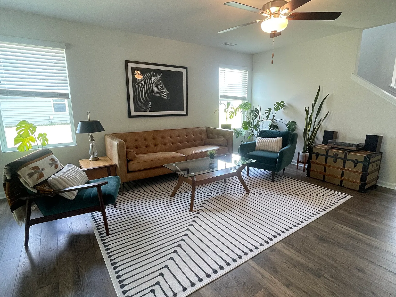 3 bed, 2.5 bath, 1744 sqft, $2,150 — Photo 3