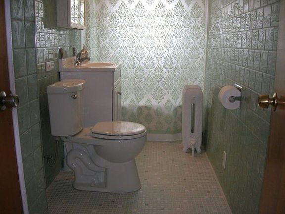 3rd image of 5524 N Mobile Ave #1