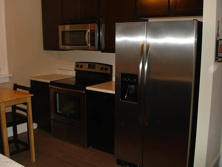 324 Forest Ave — Photo 7