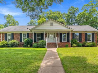 1300 Clover Ln, Greensboro, NC 27410