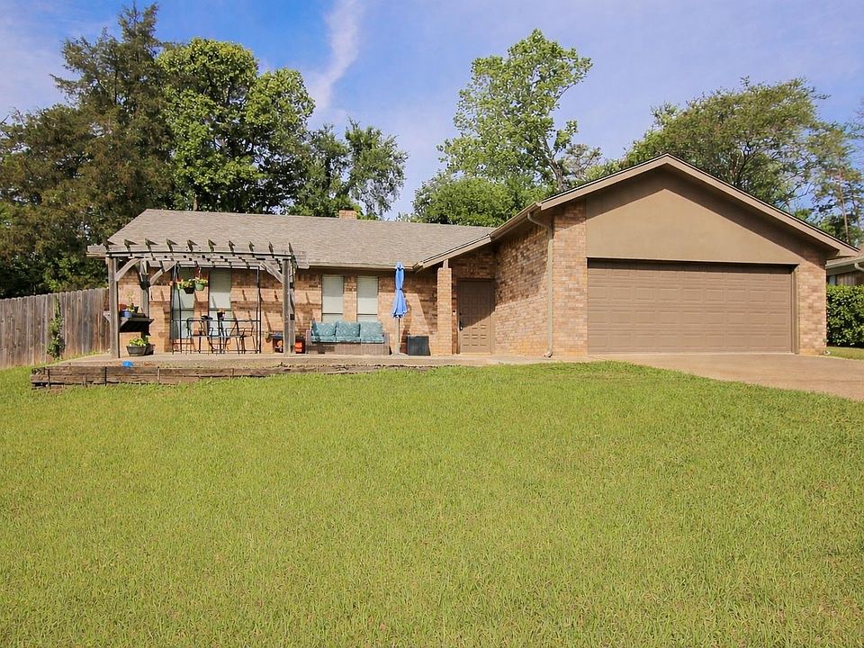 1st image of 3311 Lockhaven Dr