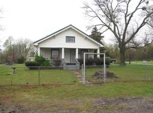 58851 E 115th Rd, Miami, OK 74354