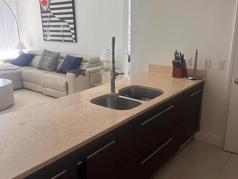 475 Brickell Ave #3613 — Photo 4