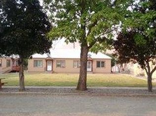 475 E Jefferson St, Huntington, OR 97907