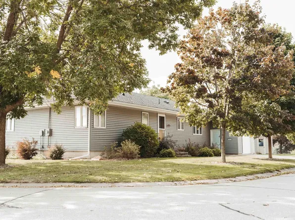 101 Reimer St SW, Elkader, IA 52043