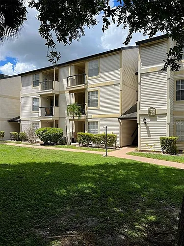 1972 Lake Atriums Cir Photo 1