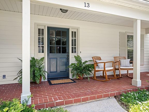 3rd image of 13 Waccamaw Ave