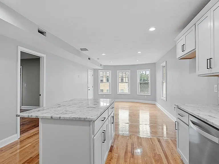 79 Gage St #3 — Photo 10
