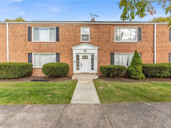 3895 Kirkwood Rd, Cleveland, OH 44121