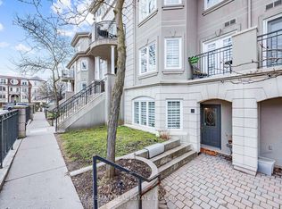 108 Finch Ave W #C13, Toronto, ON M2N 6W6