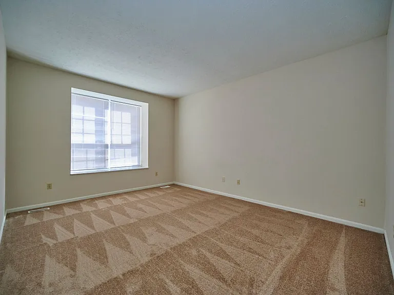 Grand Bay Apartments and Townhomes — Photo 55
