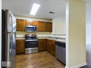 1800 Stone Mason Ct #G, Fayetteville, NC 28304