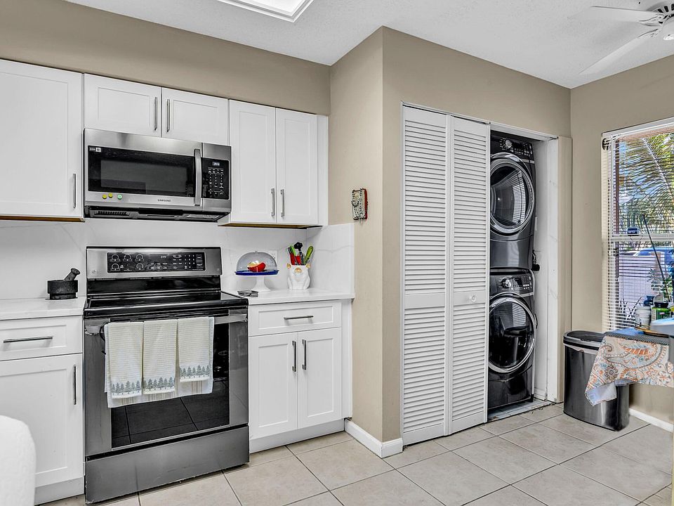 1st image of 14527 Bonaire Boulevard #101
