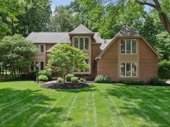 4821 Canterwood Ct, Hilliard, OH 43026
